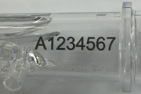 High-contrast plastic marking